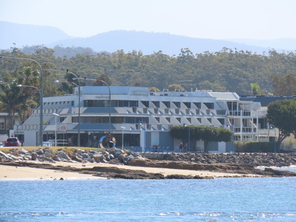 The Esplanade Motel Batemans Bay Buitenkant foto