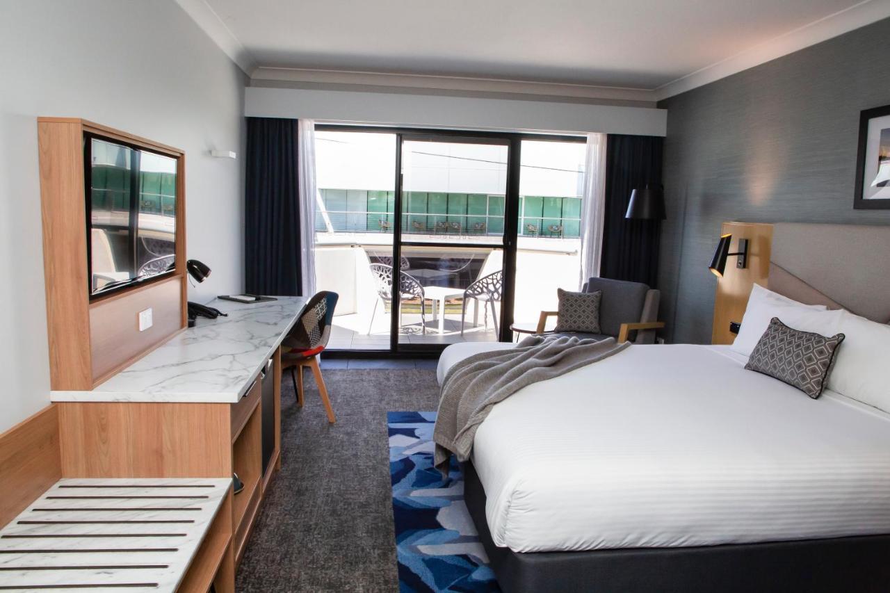 The Esplanade Motel Batemans Bay Buitenkant foto