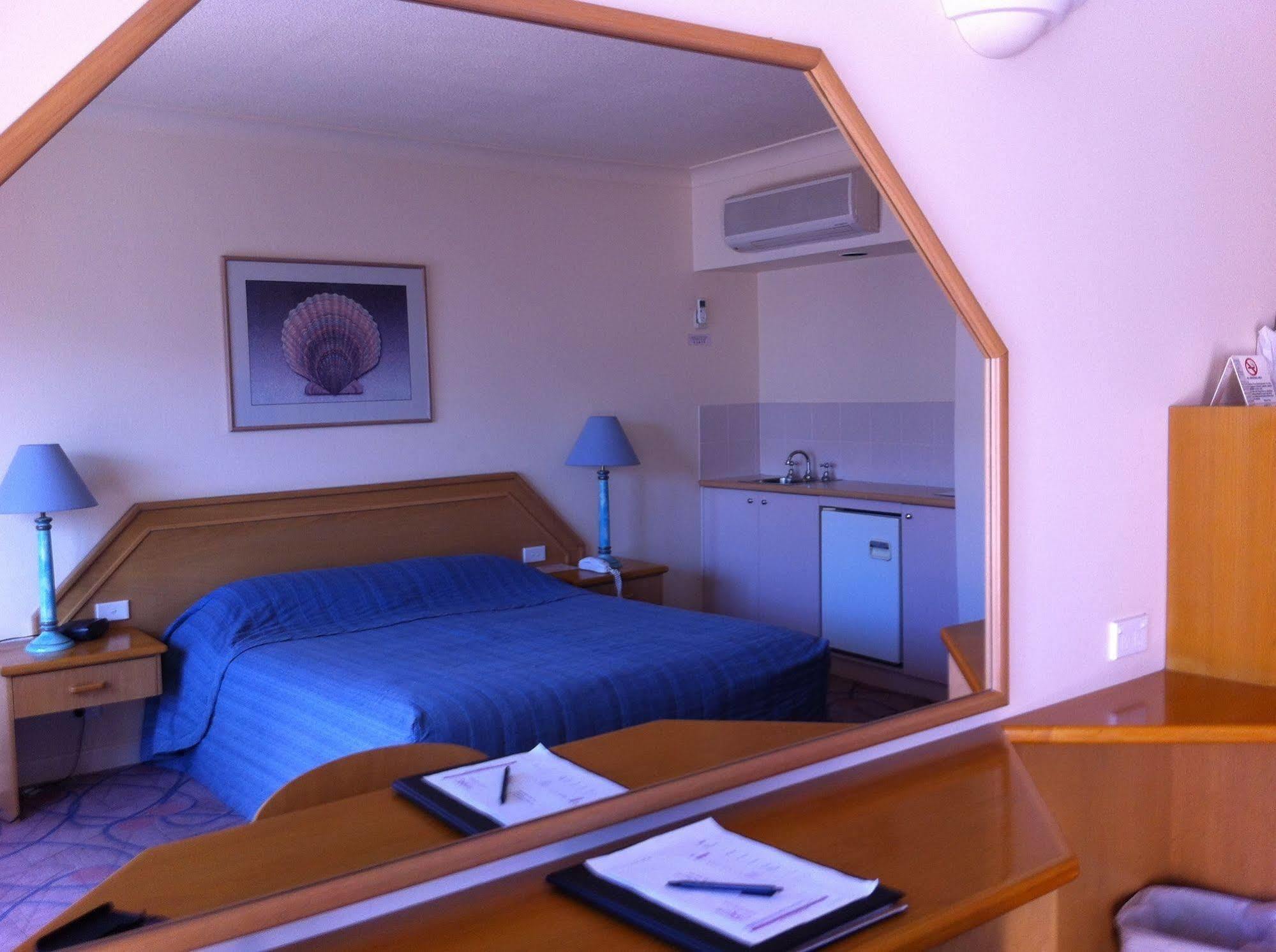 The Esplanade Motel Batemans Bay Buitenkant foto